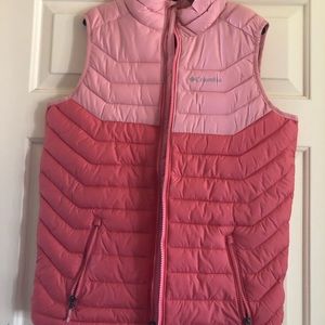 Youth XL Columbia vest. NWT